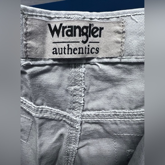 Wrangler Authentics khaki Cargo Pants Relaxed Fit 38x32 - Picture 4 of 9